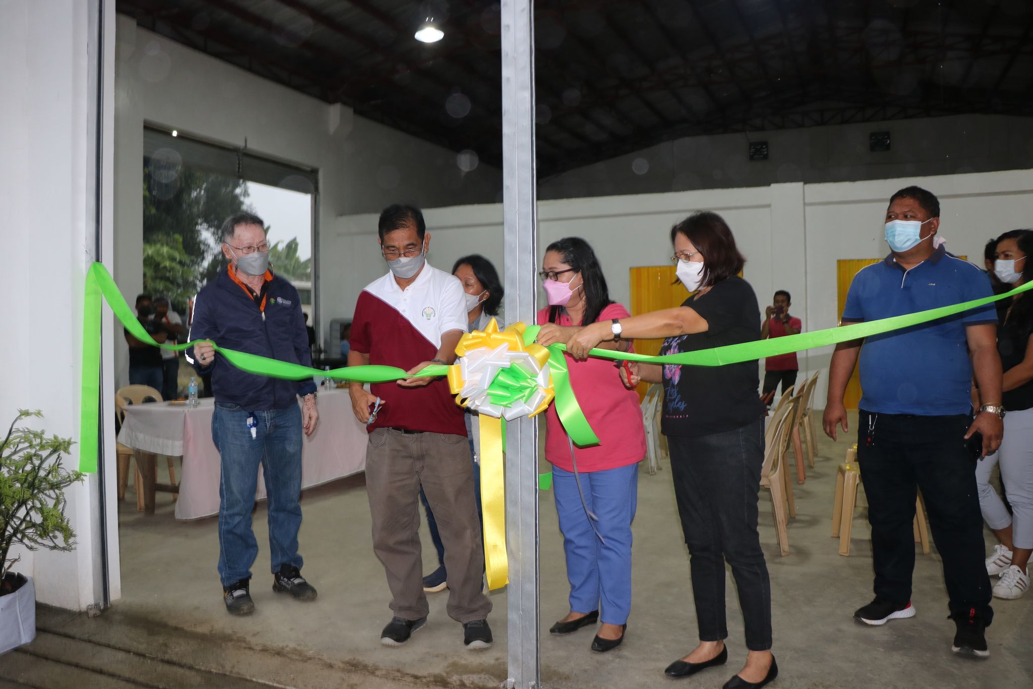 DA-NorMin turns over seed storage with cold chamber to Valencia City, Bukidnon