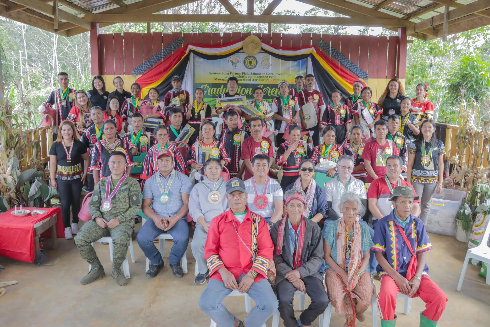 DA-10 4Ks produces 27 IP grads for farmers’ field school on corn production