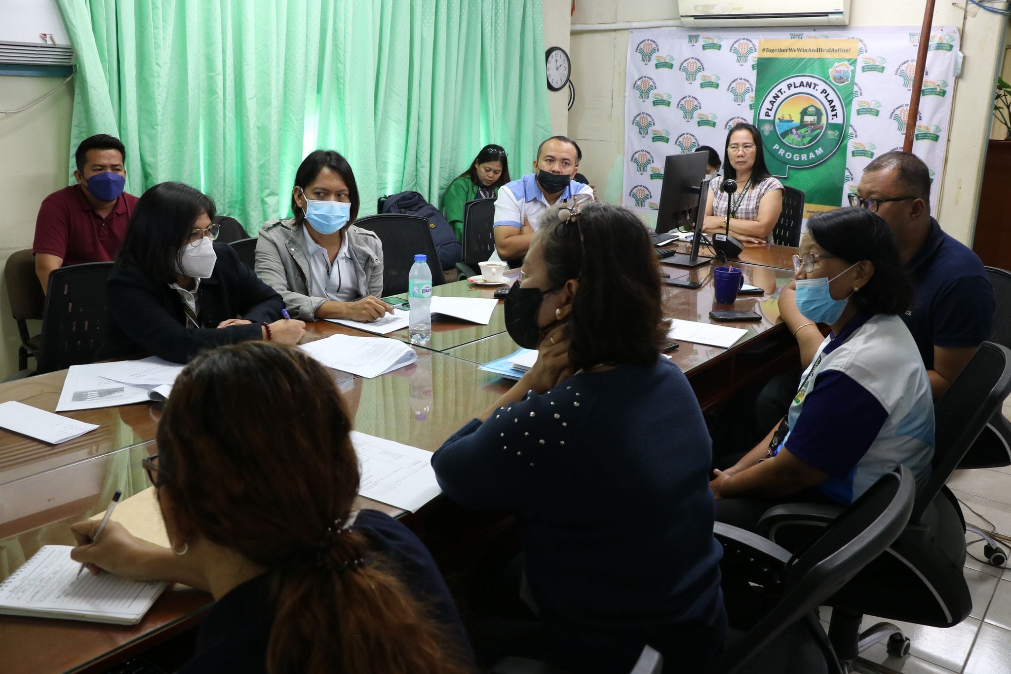 Agri 10 conducts meeting with DA-Central Office budget officers, site visit to its new building